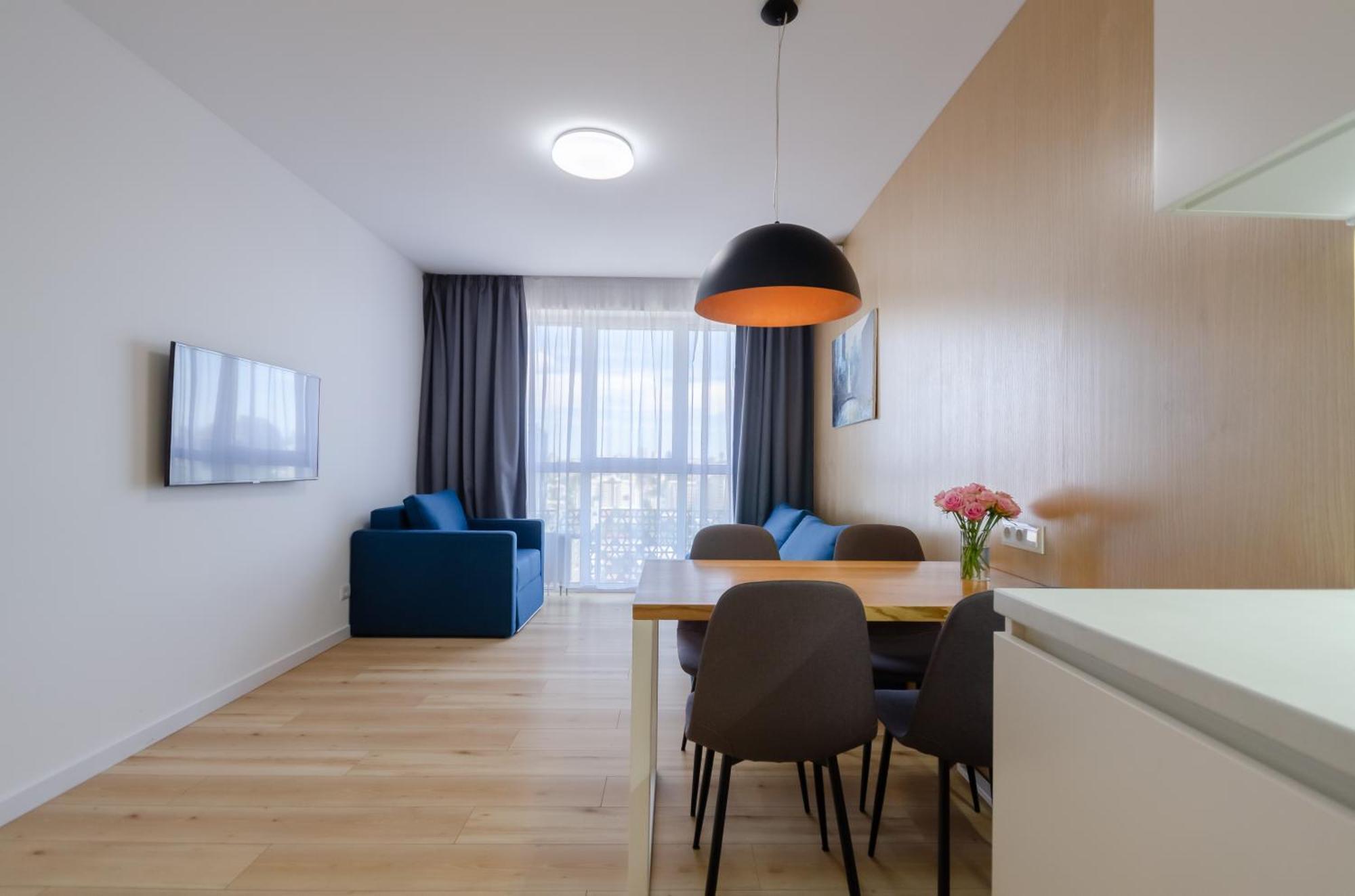 Petrovdom 205-206 Panoramic City View Apartments At Rc Kvartet, Central Railway Station Kiev Bagian luar foto