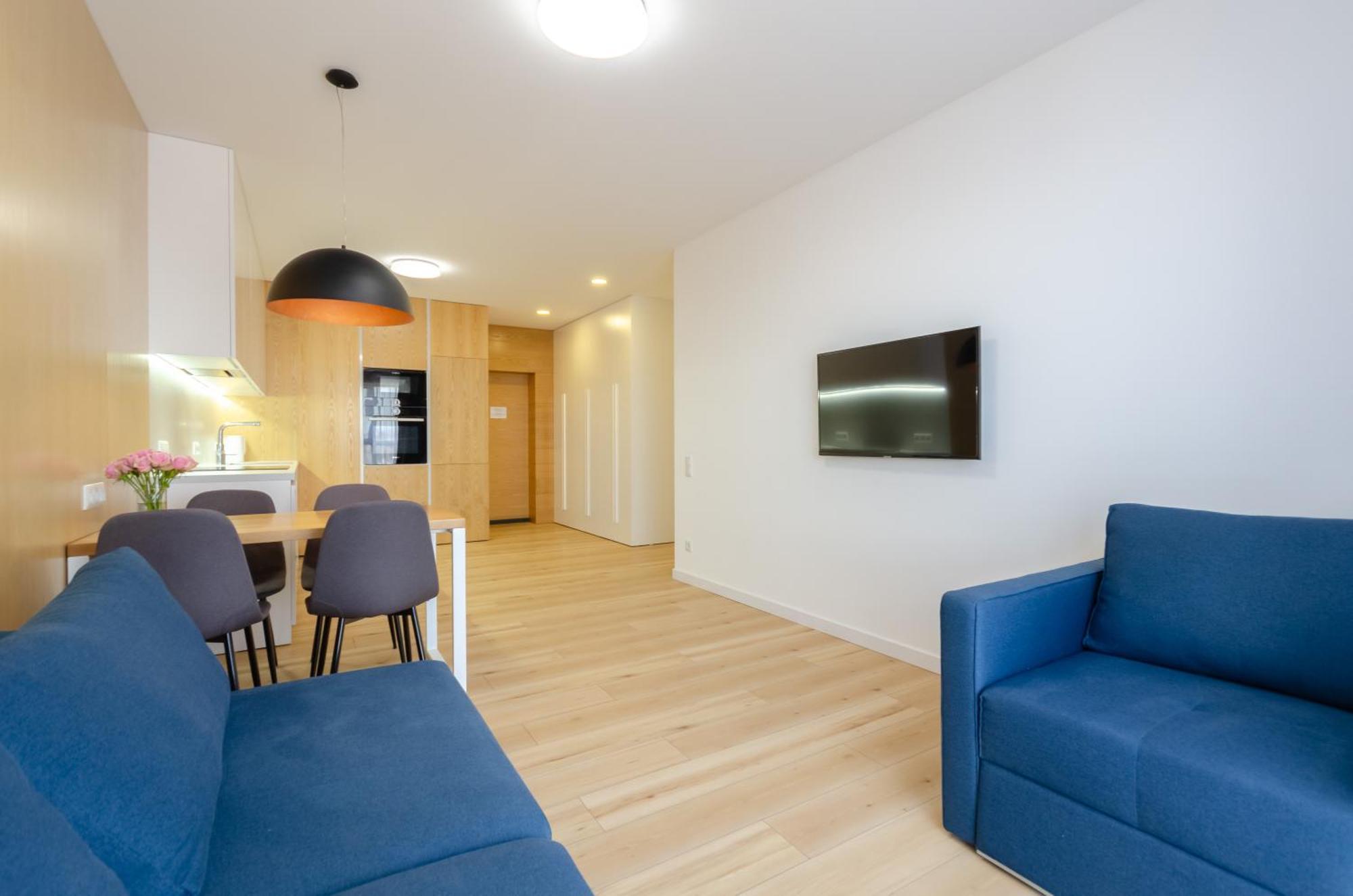 Petrovdom 205-206 Panoramic City View Apartments At Rc Kvartet, Central Railway Station Kiev Bagian luar foto