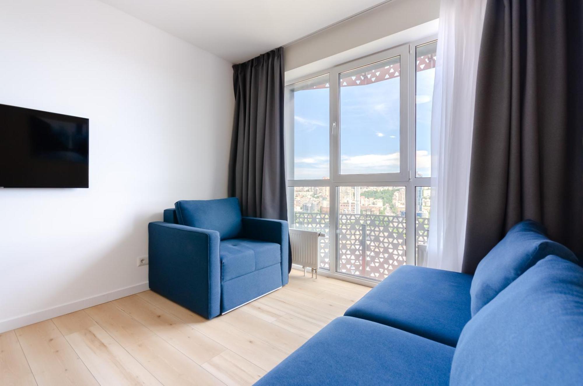 Petrovdom 205-206 Panoramic City View Apartments At Rc Kvartet, Central Railway Station Kiev Bagian luar foto