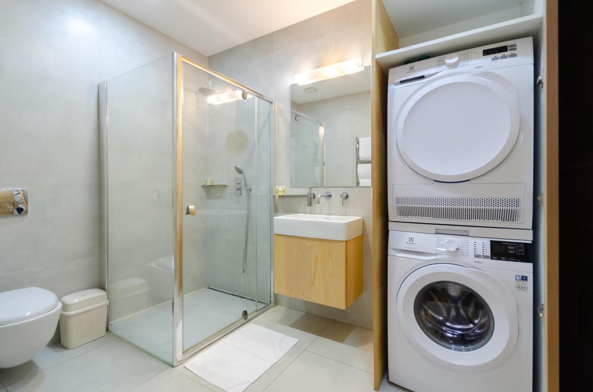 Petrovdom 205-206 Panoramic City View Apartments At Rc Kvartet, Central Railway Station Kiev Bagian luar foto
