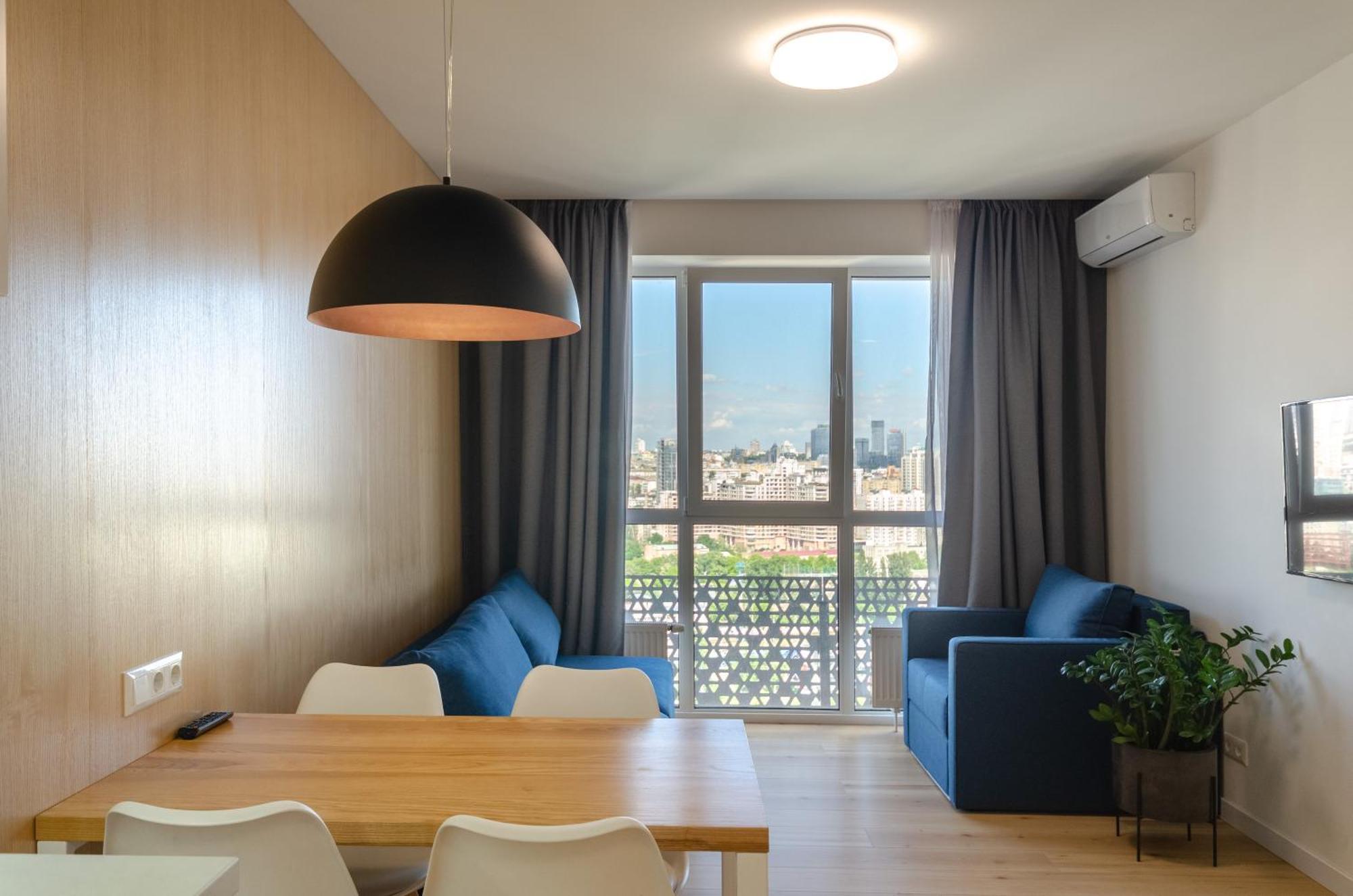 Petrovdom 205-206 Panoramic City View Apartments At Rc Kvartet, Central Railway Station Kiev Bagian luar foto
