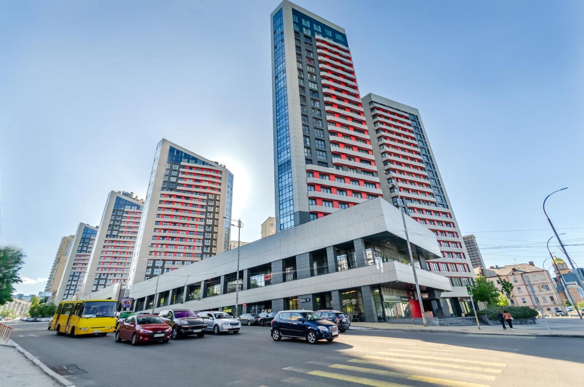 Petrovdom 205-206 Panoramic City View Apartments At Rc Kvartet, Central Railway Station Kiev Bagian luar foto