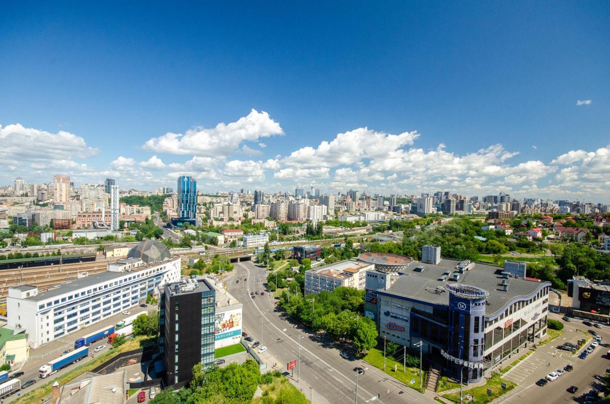 Petrovdom 205-206 Panoramic City View Apartments At Rc Kvartet, Central Railway Station Kiev Bagian luar foto